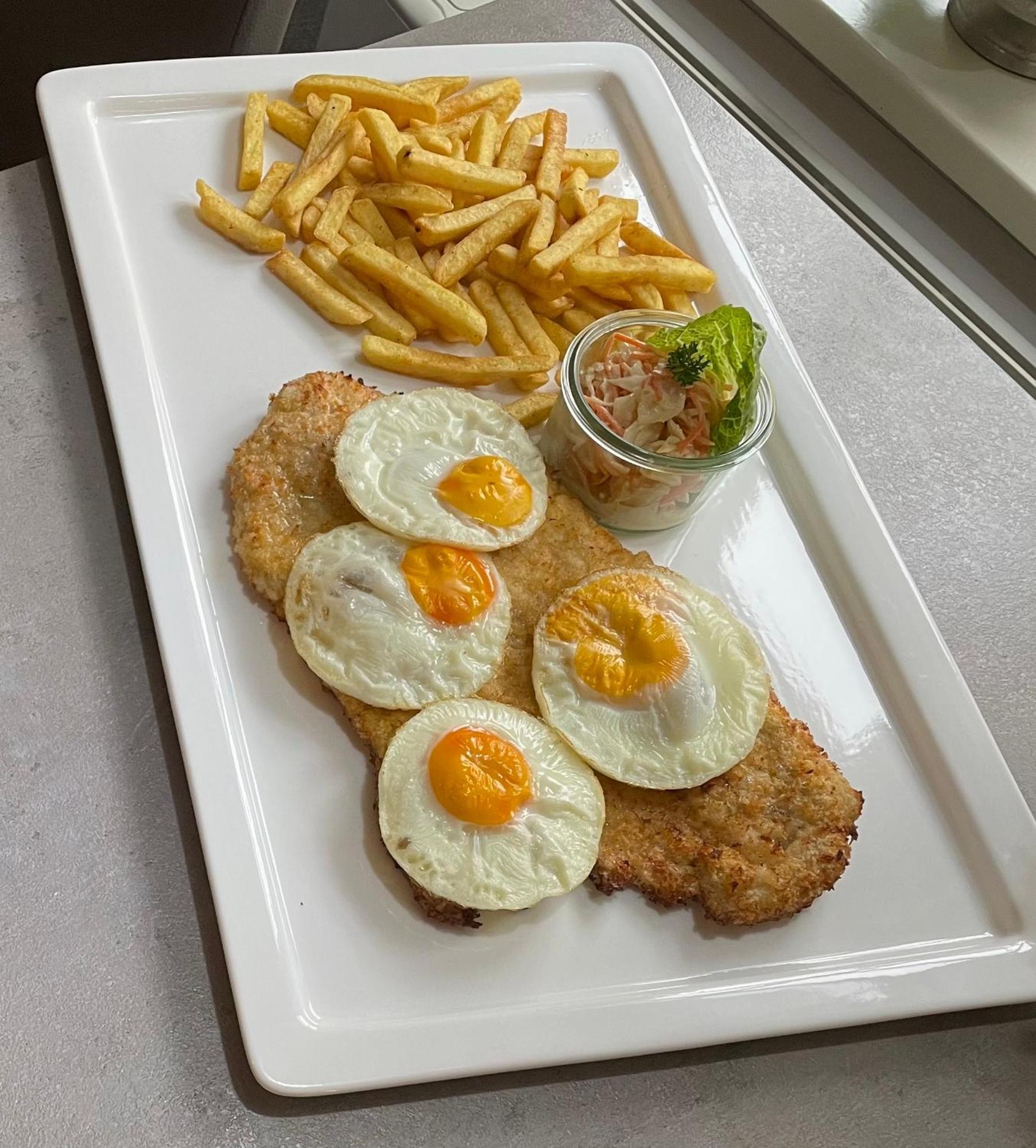 Altes Rathaus Hotel-Restaurant-Café Wolfhagen Extérieur photo